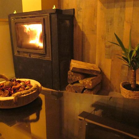 L'Ecrin De Dounia Hotel Bourg-sur-Gironde Екстериор снимка